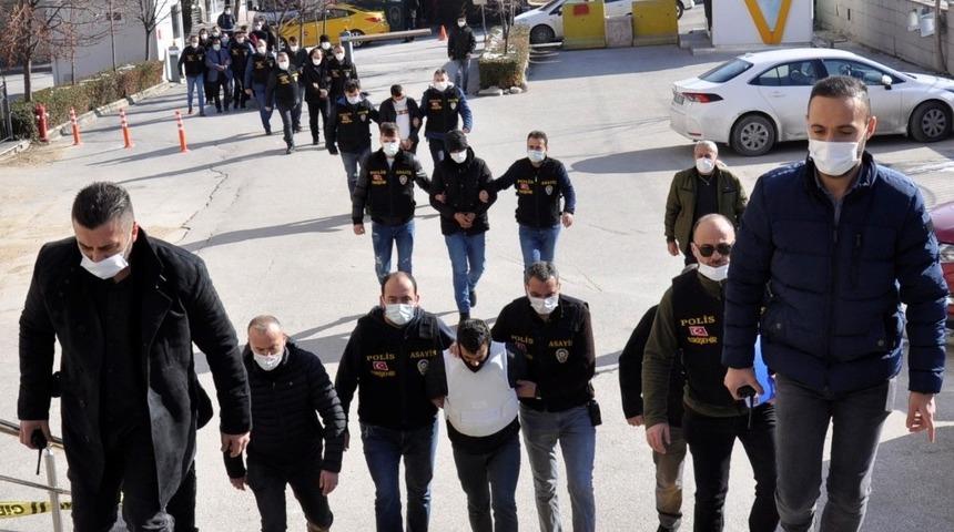 Tokkal ailesinin katil zanlısı eski ortak yakalandı