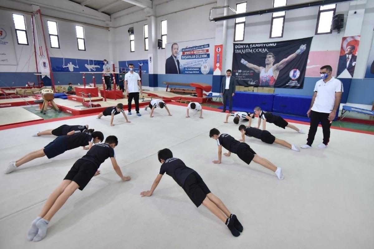 Başkan Kılca: &ldquo;Sporu &ccedil;ocuklarımıza sevdirmeye devam edeceğiz&rdquo;