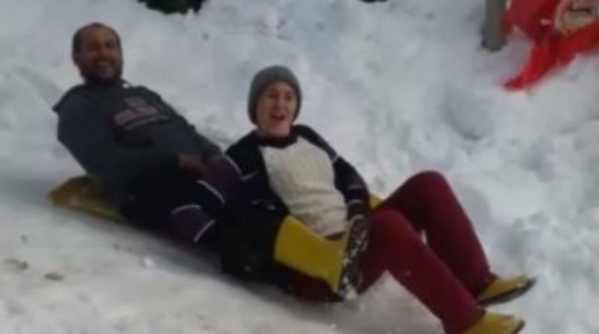 Kastamonu'da poşetini alan kara koştu!