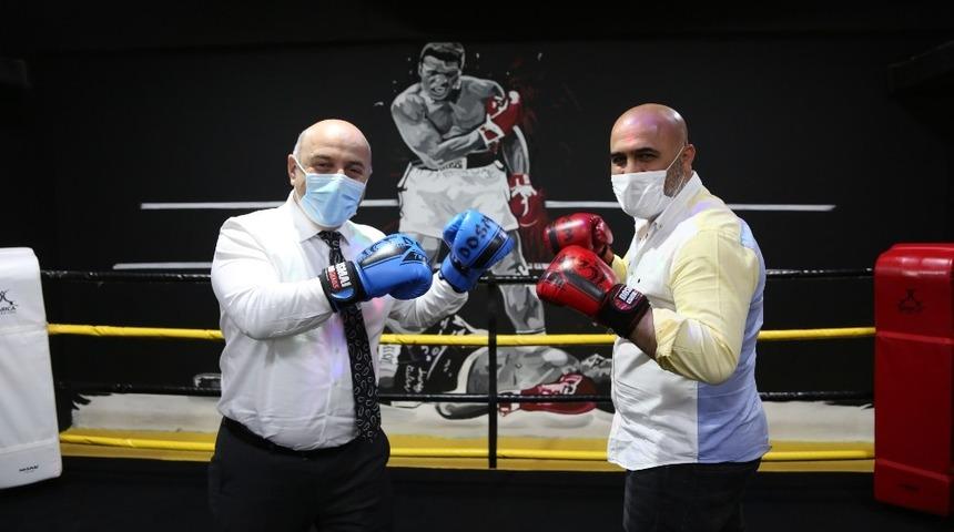 Gen&ccedil; Boks&ccedil;ular Darıca&rsquo;da y&uuml;zleri g&uuml;ld&uuml;rd&uuml;