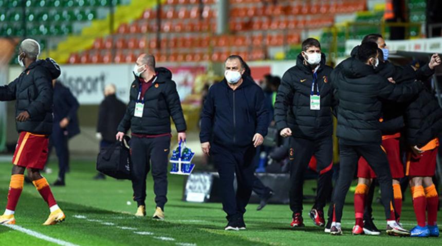 Galatasaray'da Fatih Terim'den 7'de 7