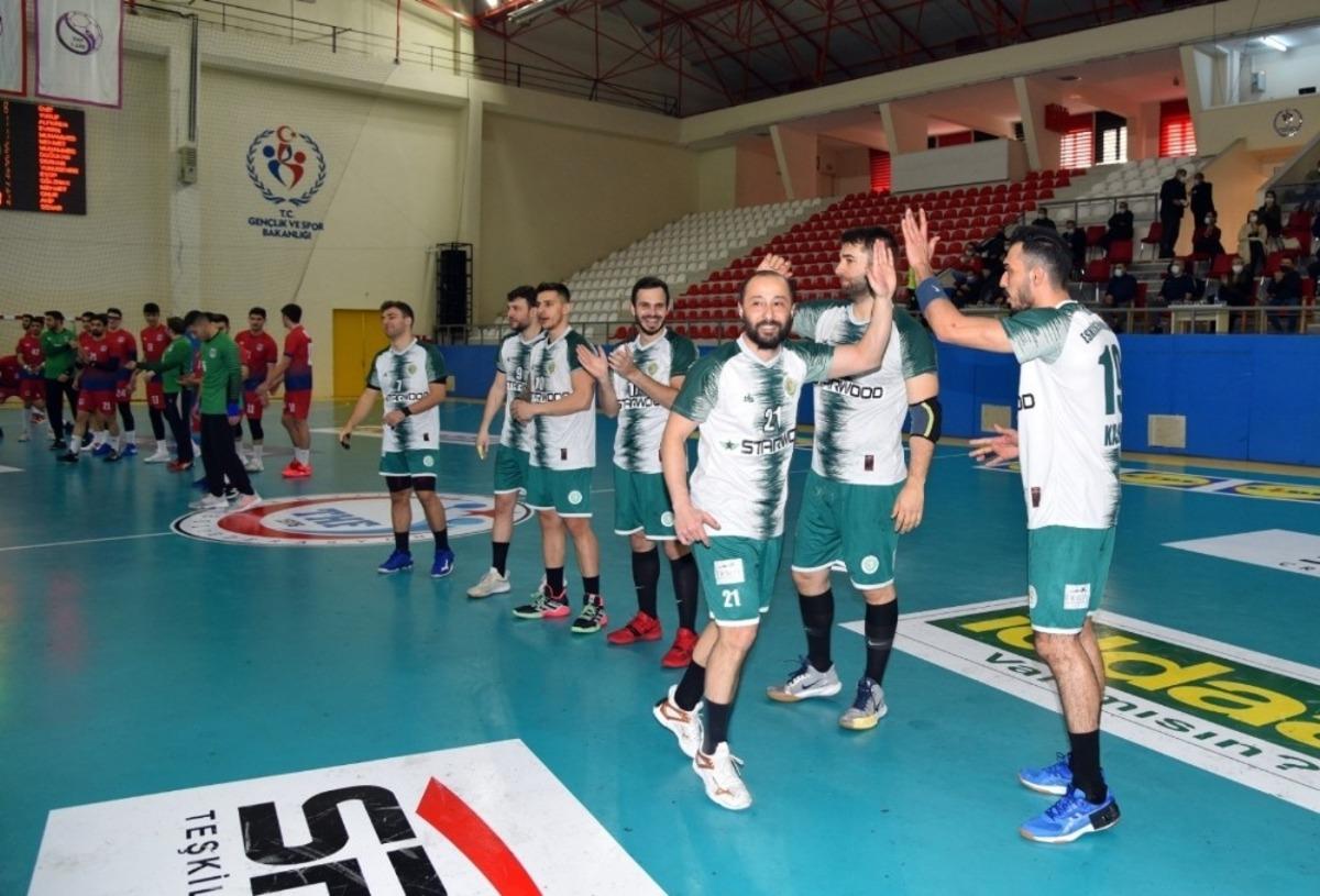 Ormanspor şampiyonluk yolunda bir engeli daha ge&ccedil;ti