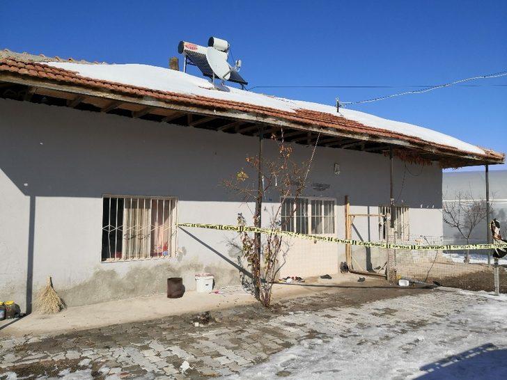 Eşini tüfekle yaralayan adam intihar etti G3