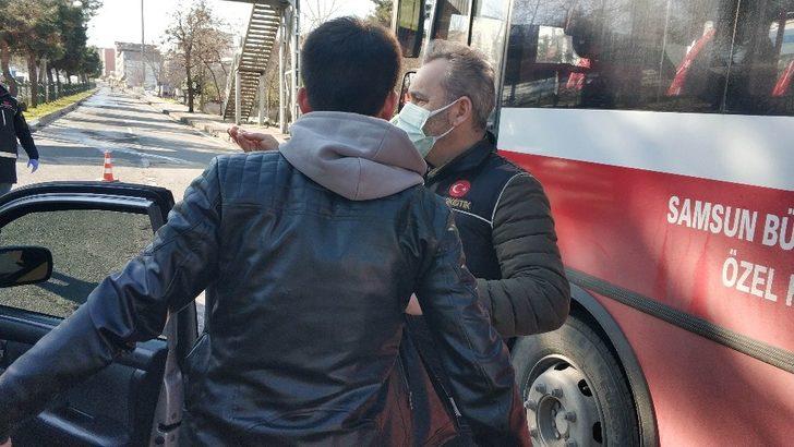 Sokağa çıkma uygulamasında taksi ile arkadaşlarına uyuşturucu götürürken yakalandı G2