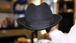 Süleyman Demirel'in şapkasını haczettirmiş! 'Değerini verene satabilirim'