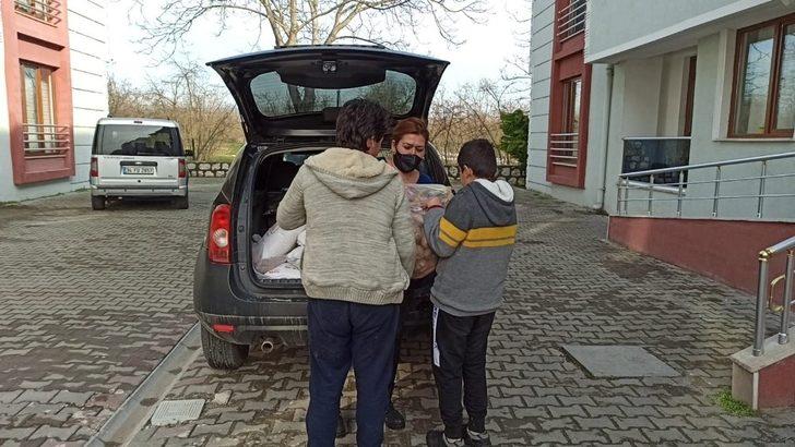 İhtiyacı olanların yüzlerini güldürdüler G3