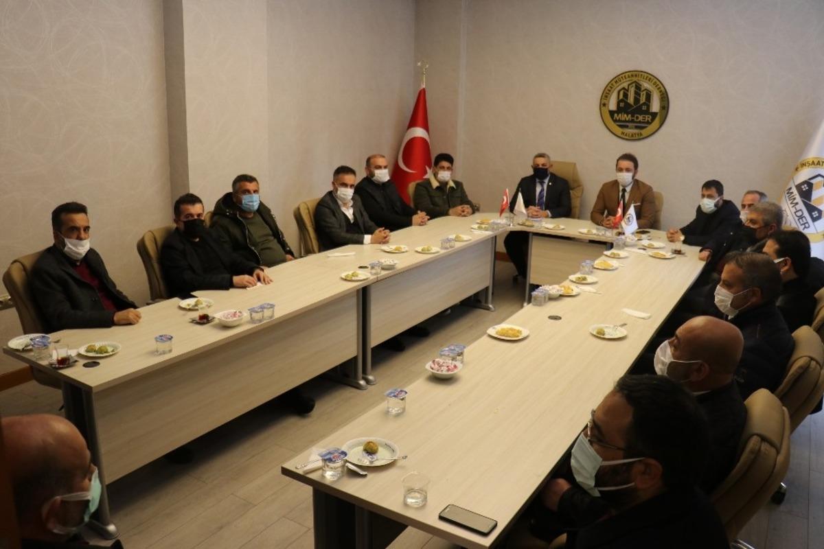Malatya&rsquo;da inşaat sekt&ouml;r&uuml;n&uuml;n sorunları masaya yatırıldı