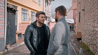 Alev Alev 16. yeni bölüm ön izleme sahnesi yayınlandı! İskender ve Ömer arasında büyük gerilim!