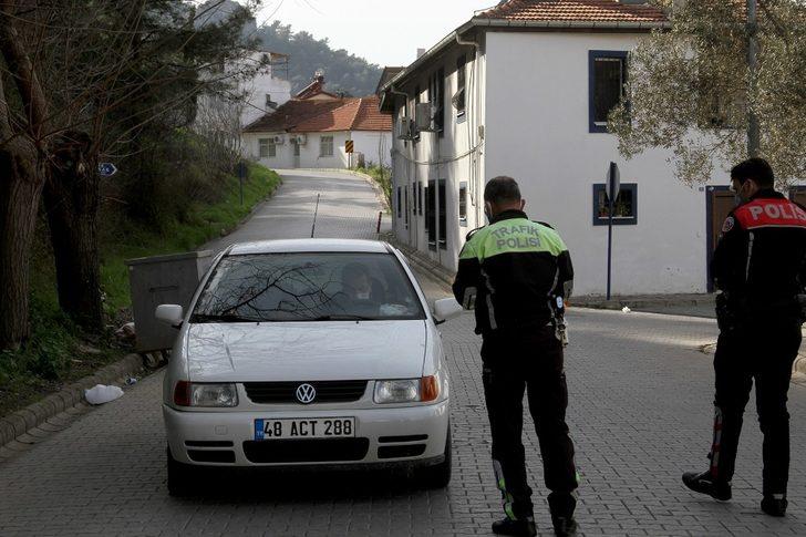 Fethiye ‘de Kovid-19 Tedbirlerini İhlal Eden 46 Kişiye 39 bin 720 lira Para Cezası Kesildi G1