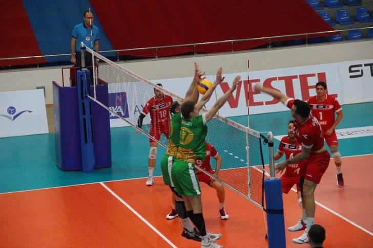 Efeler Ligi: Bingöl Solhan Spor: 3 - Tokat Bld. Plevne: 2 G3