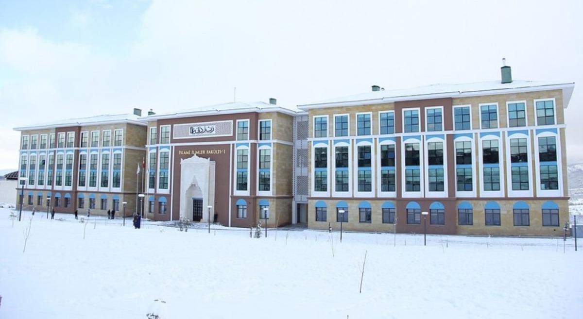 DP&Uuml;&rsquo;de Genel Kurul Toplantısı ve Akademik Teşvik &Ouml;d&uuml;l T&ouml;reni