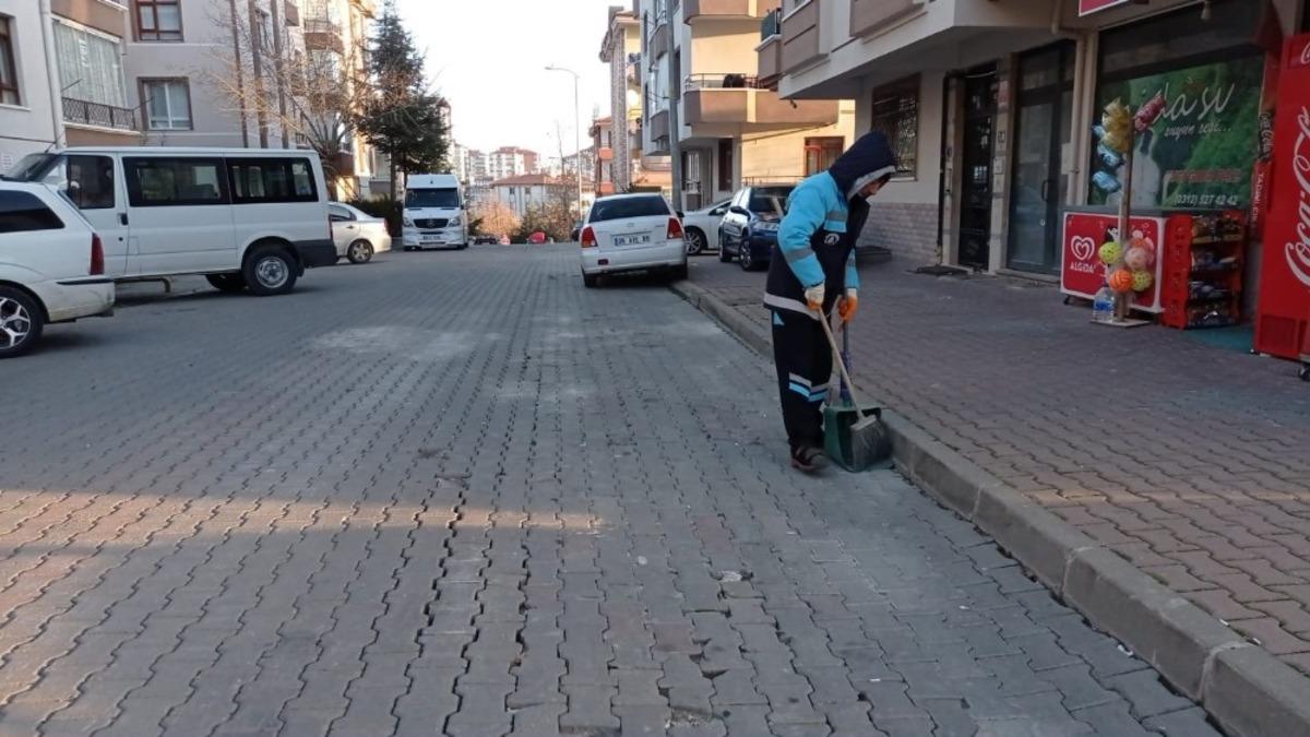 Pursaklar&rsquo;da 24 saat temizlik