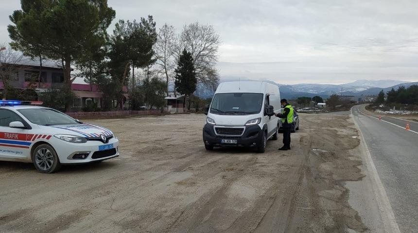 ışıklı ve sesli uyarı işaretlerini usulsüz kullan sürücülere ceza yağdı