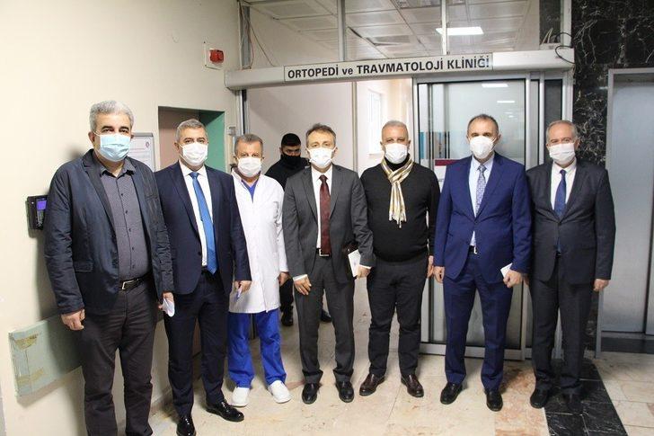 Rektör Göktaş, öğretim üyeleriyle bir araya geldi G1