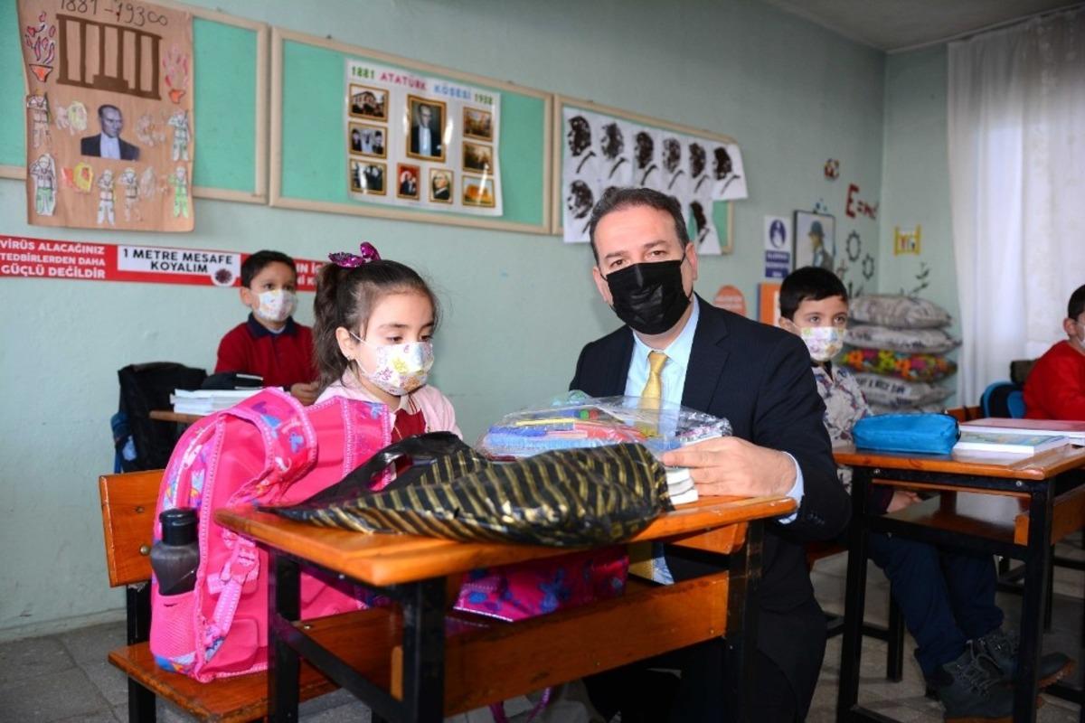 Zonguldak&rsquo;ta minikler aylar sonra yeniden sınıflarında