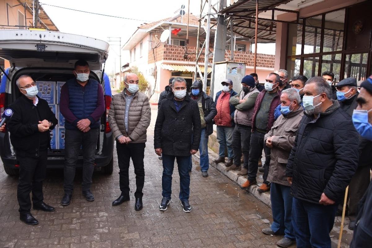 Salihli Belediyesi gıda paketi dağıtımlarına devam ediyor