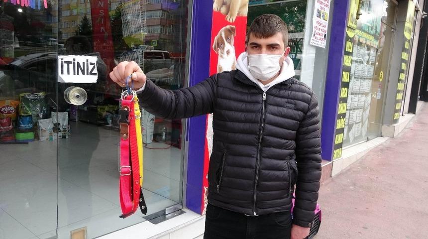 100 liralık tasmayı çalmak isteyen hırsız bin 500 liralık camı kırdı