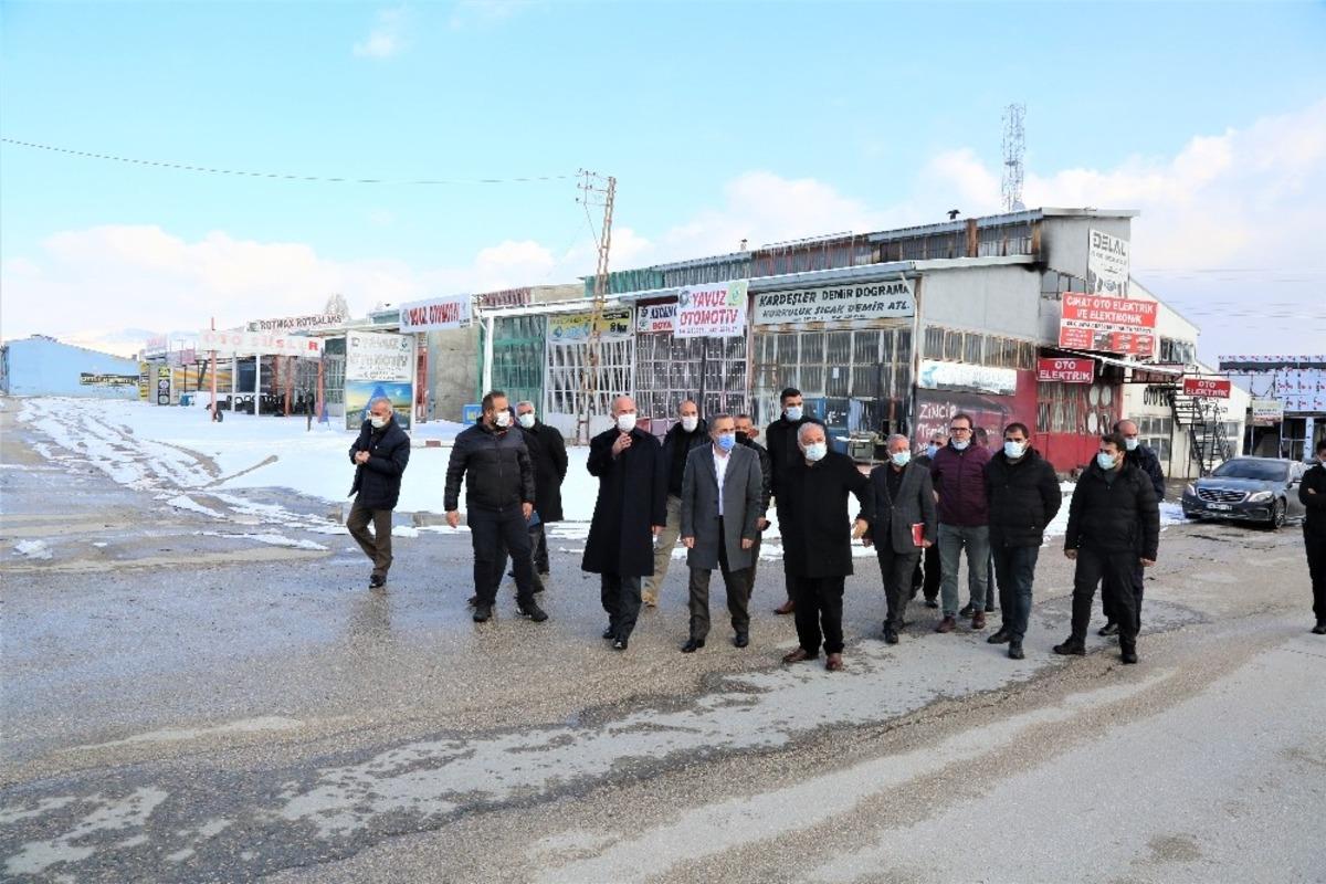 Milletvekili Arvas ve Belediye Başkanı Akman&rsquo;dan sanayi sitesi esnafına ziyaret