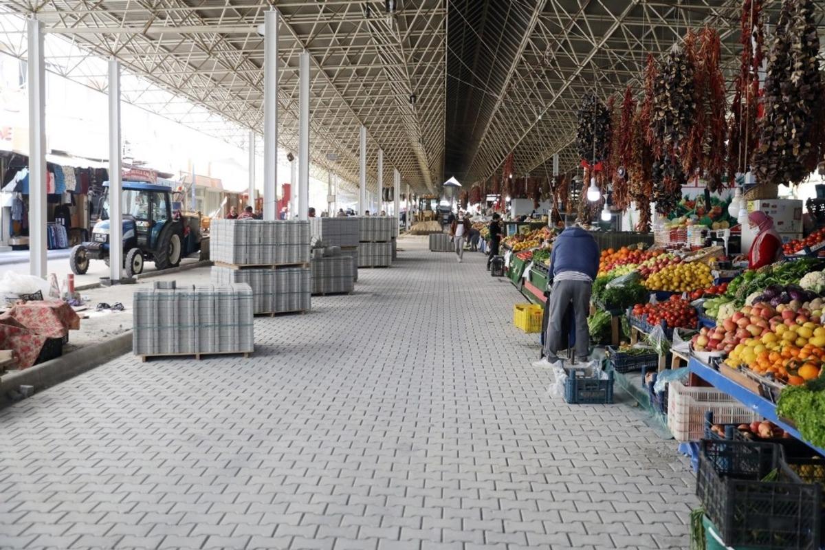 Menteşe pazaryeri yol yenileme &ccedil;alışmasında sona gelindi