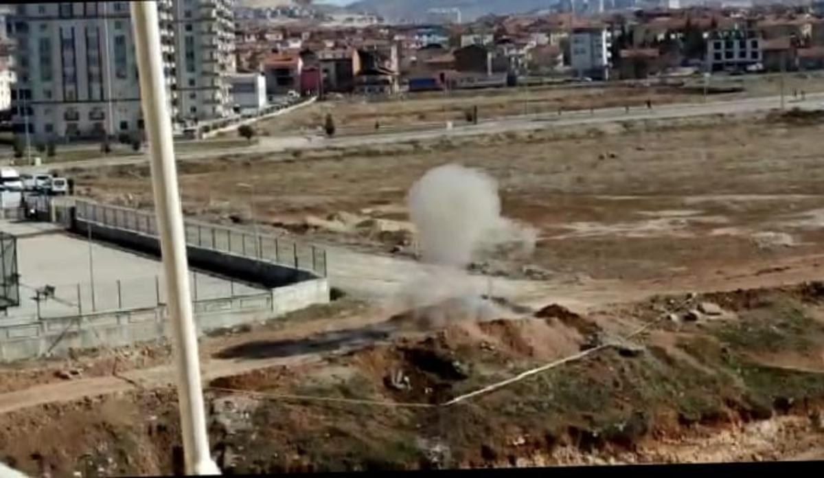 35 yıl sonra polise verdiği bilgi sayesinde toprağa g&uuml;m&uuml;l&uuml; top mermisi bulundu
