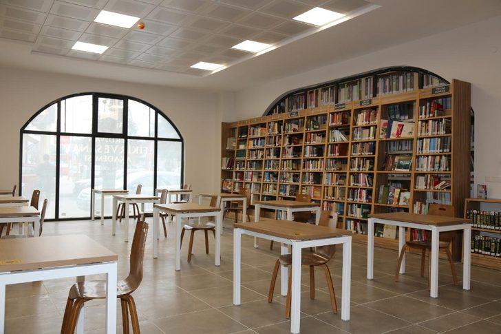 Fikir Sanat Akademisi Kütüphanesi okurlarını bekliyor G2