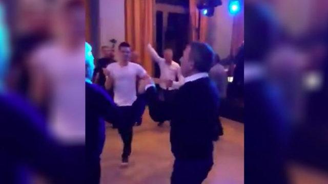 Hagi ve oğlu Ianis'in videosu sosyal medyaya damga vurdu!