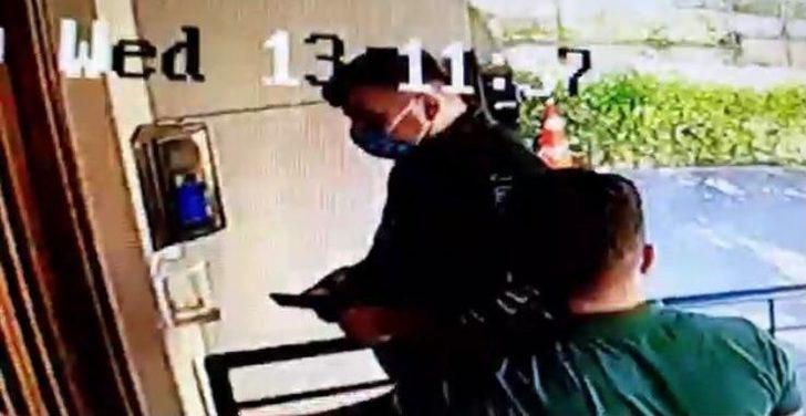 Kadıköy’de doktoru dolandıran sahte teknik servisçiler kamerada G2