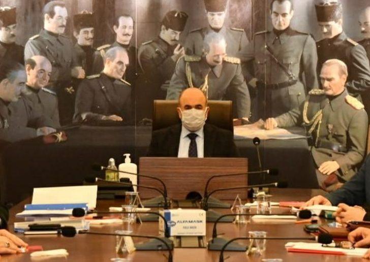 Vali Dağlı: "En ufak bir gevşeme dahi vaka sayılarında artışa yol açıyor" G1