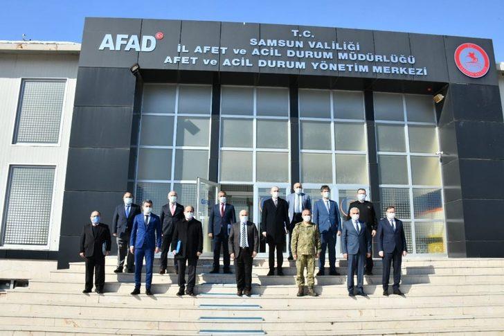 Vali Dağlı: "En ufak bir gevşeme dahi vaka sayılarında artışa yol açıyor" G2