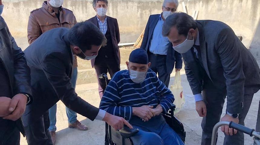 Başkan ışık : &ldquo;engelli vatandaşlarımızın maddi, manevi yanlarında olmaya &ccedil;alışıyoruz&rdquo;