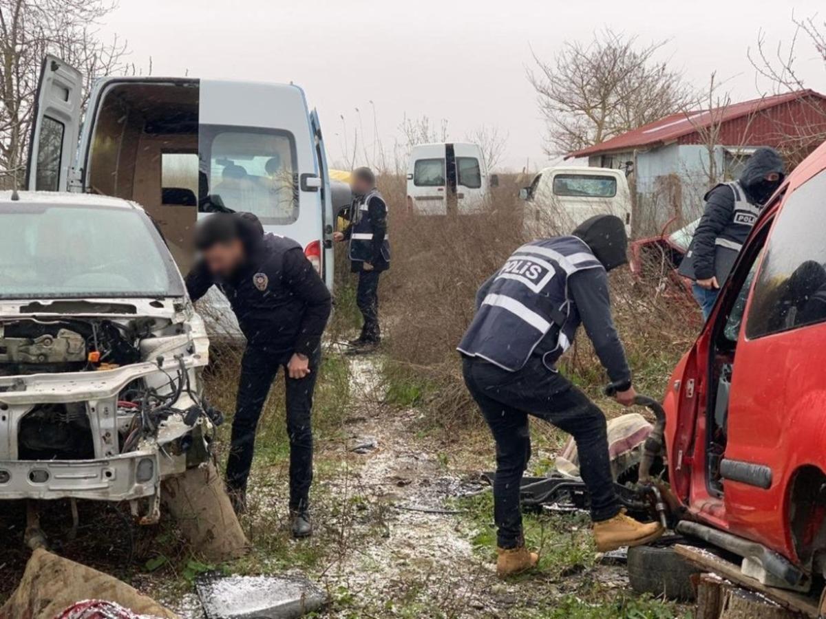 Sinop&rsquo;ta oto hırsızlık operasyonunda 26 ara&ccedil; ele ge&ccedil;irildi