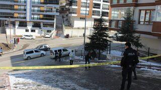 Ankara'da bir kadın sokak ortasında vurularak hayatını kaybetti