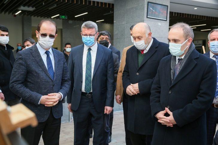 Bayburt Üniversitesinden kurtuluş günü etkinlikleri G1