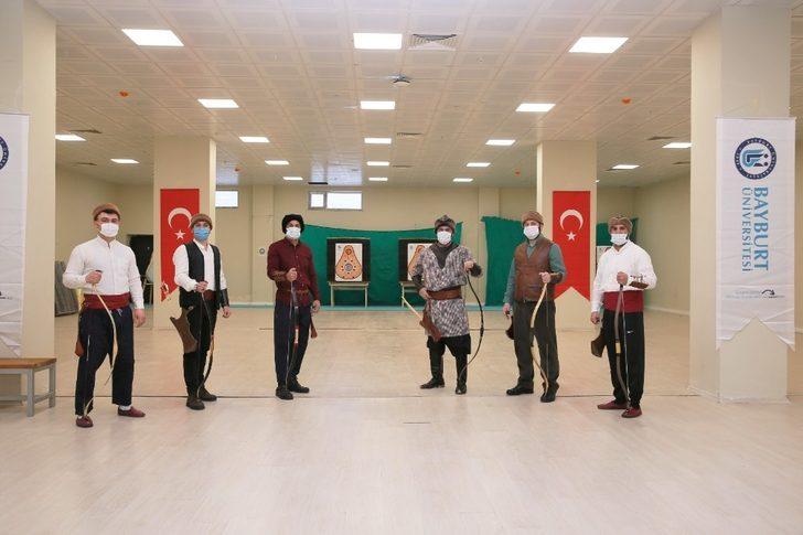 Bayburt Üniversitesinden kurtuluş günü etkinlikleri G3