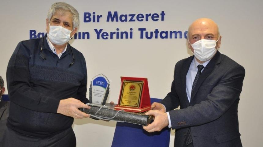 Aras EDAŞ&rsquo;ta ayrılan personellere plaket takdim edildi