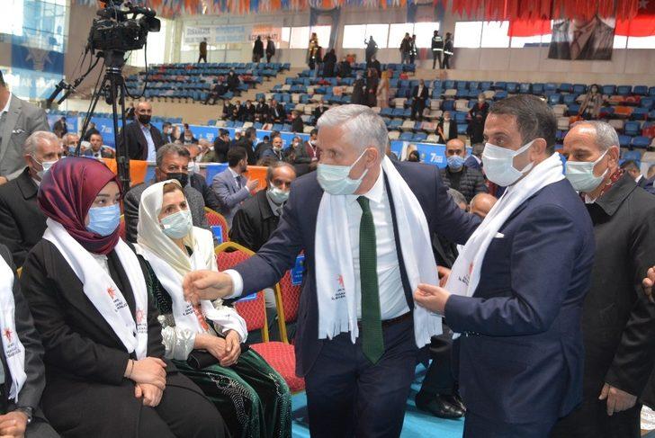 AK Parti Hakkari İl Başkanı Özbek oldu G3