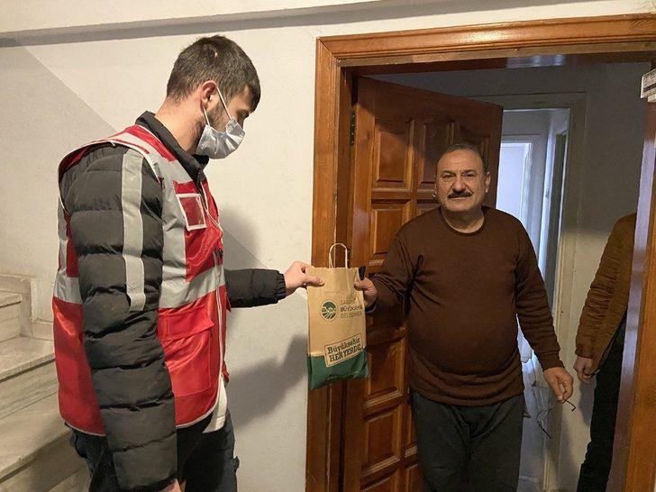 Büyükşehir salgınla mücadelede vatandaşların yanında G2