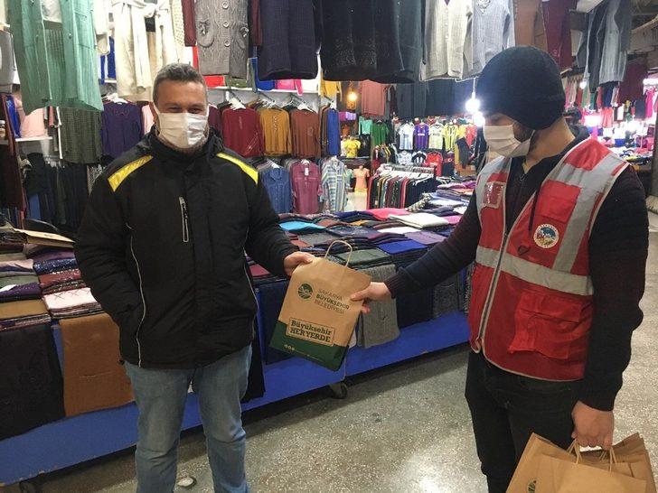 Büyükşehir salgınla mücadelede vatandaşların yanında G3