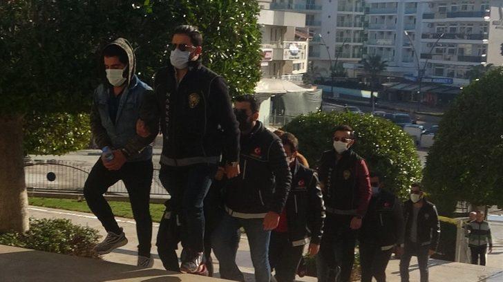Marmaris’te uyuşturucu tacirleri tutuklandı G3
