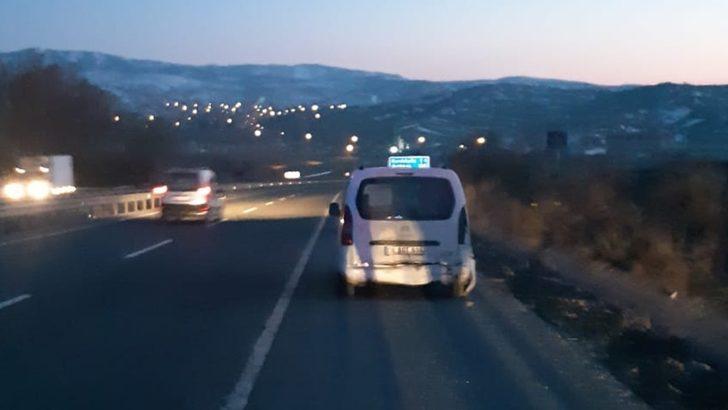 Hafif ticari araca çarpan alkollü sürücü yaralandı G3