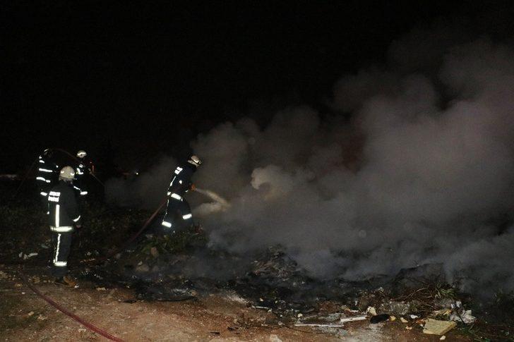 Antalya’da katı atık yangınında gökyüzü dumanla kaplandı G5