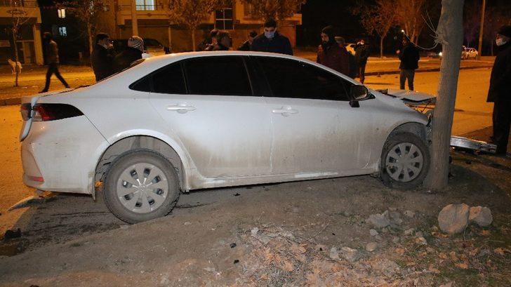 Elazığ’da  minibüs ile otomobili çarpıştı: 5 yaralı G5