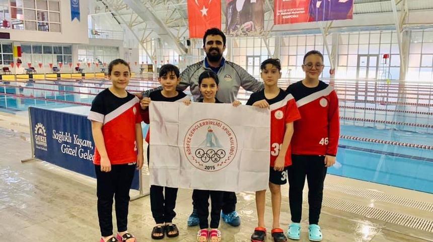 K&ouml;rfezli y&uuml;z&uuml;c&uuml;lerin final mutluluğu