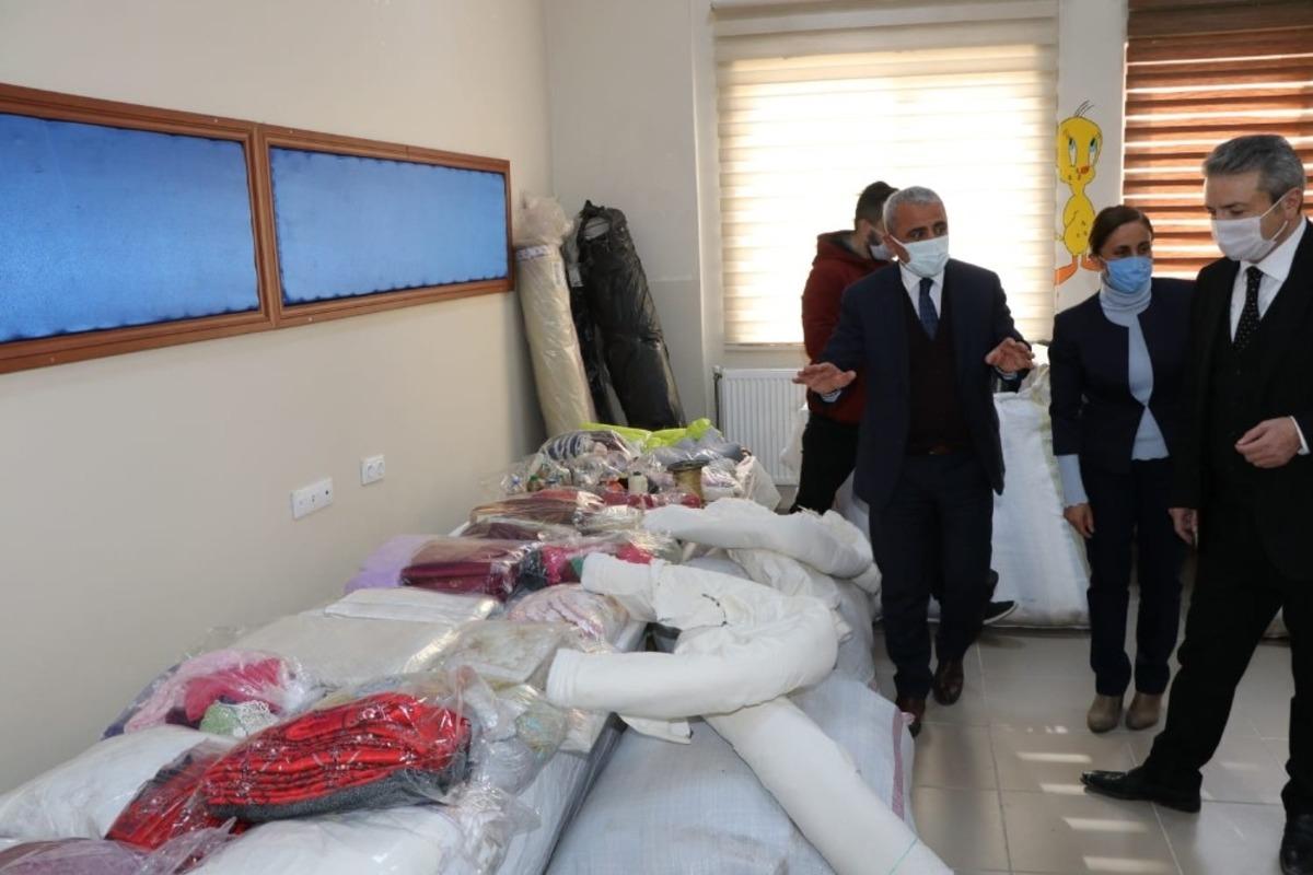 HATSO&rsquo;dan kursiyerlere malzeme desteği