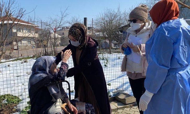 Kartepe’de Covid-19 aşılaması devam diyor G3