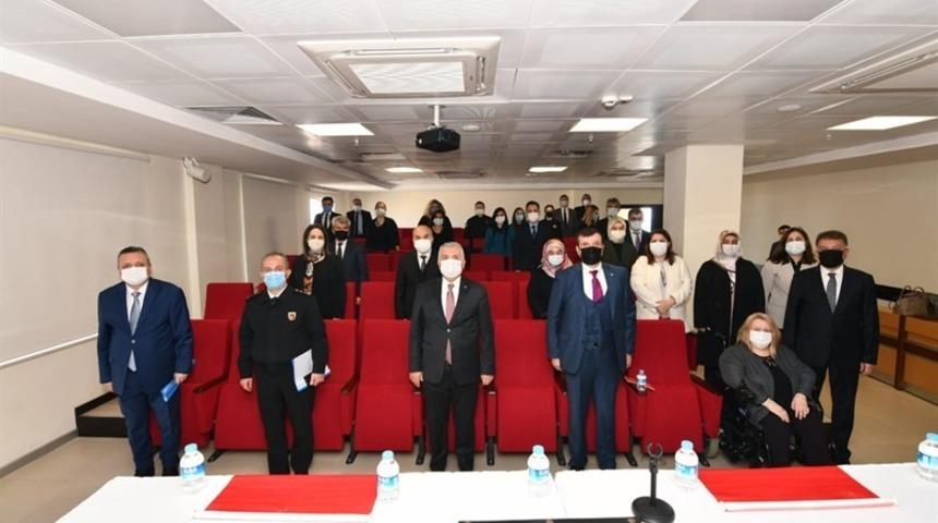 Vali Yıldırım:  “Kadına şiddet tüm dünyanın kanayan yarasıdır”