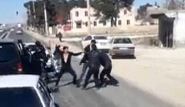 Şanlıurfa’da yol verme kavgası kamerada 1