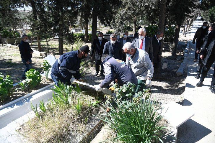 Karalar: "Bunu yapanlar insan değil, şiddetle kınıyorum" G4