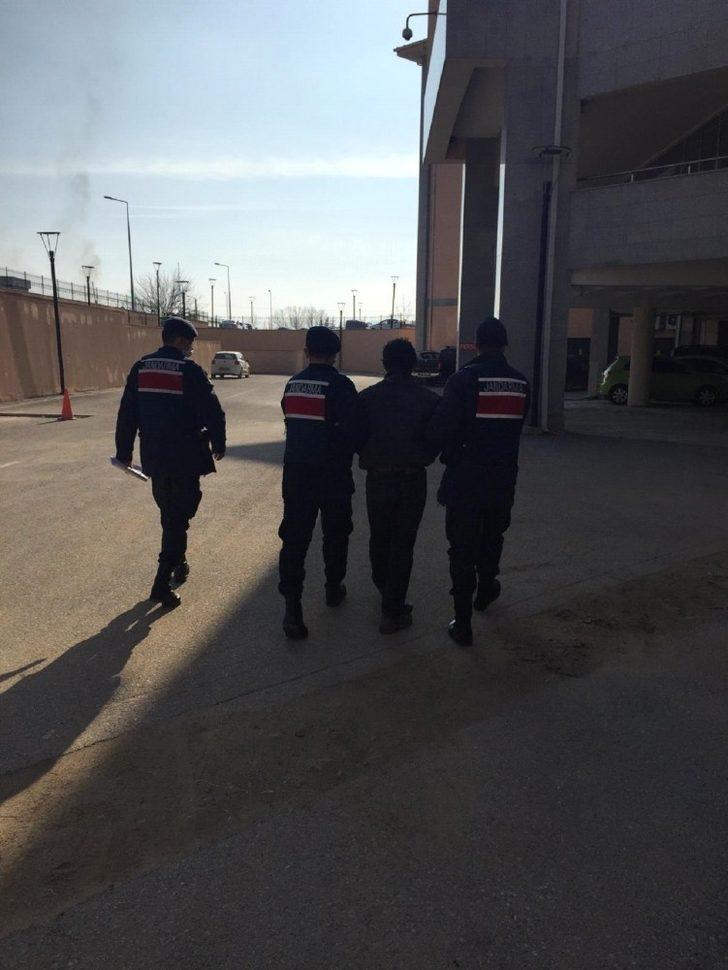 20 yıl kesinleşmiş hapis cezası olan firari Jandarma dedektifleri ‘JASAT’tan kaçamadı G2