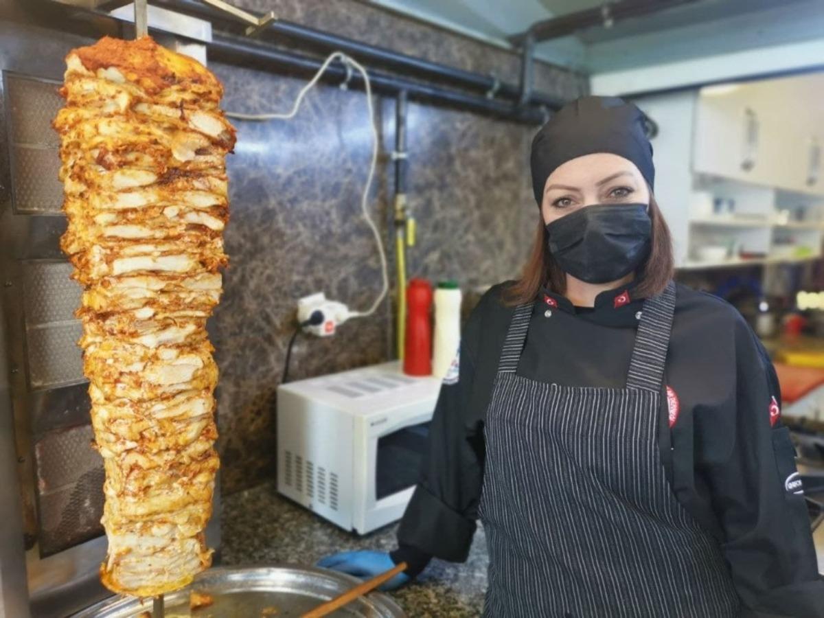 Tokat&rsquo;ta d&ouml;nere kadın eli değdi